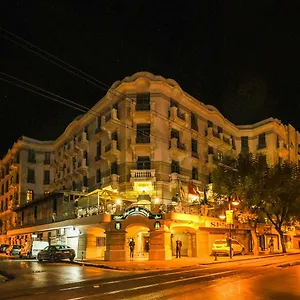 majestic.tunis-best-hotels.com/